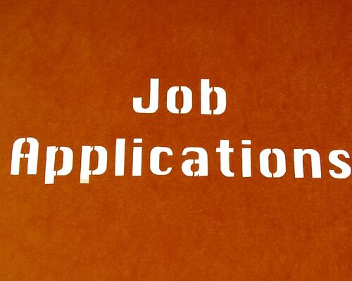 job-application-text-contour